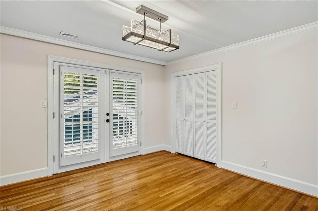 Stick/Site Built at 52 Dogwood Acres Drive, Chapel Hill NC 27516, Chapel Hill, photo 53 of 92