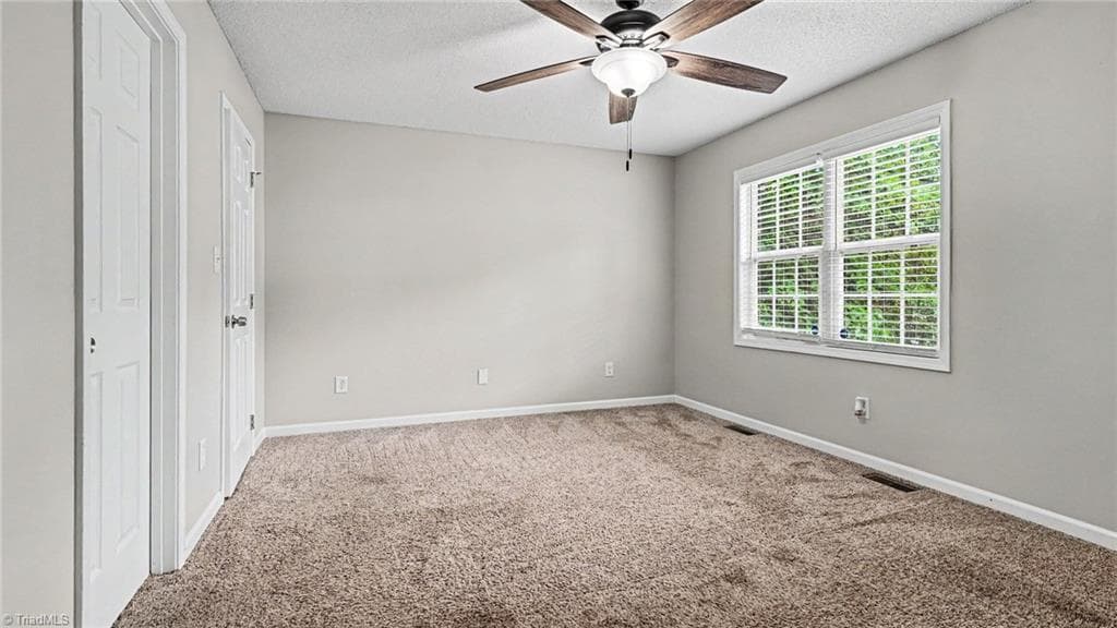 Stick/Site Built at 2 Leaf Ridge Court, Thomasville NC 27360, photo 14 of 21