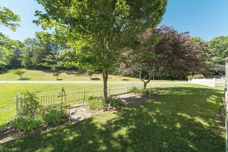 Stick/Site Built at 1225 Avery Way, Kernersville NC 27284, photo 23 of 24
