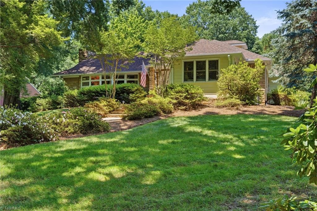 Stick/Site Built at 2001 Georgia Avenue, Winston-Salem NC 27104, Winston-Salem, photo 3 of 100
