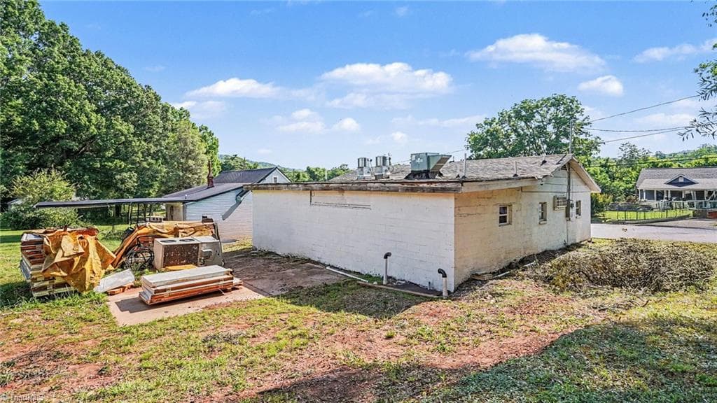 Investment at 430 2nd Avenue # A, Mayodan NC 27027, photo 46 of 50