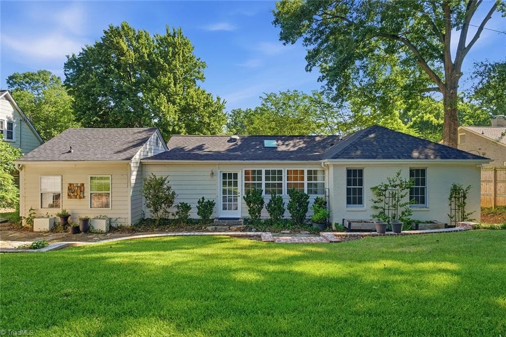 Stick/Site Built at 1920 Robinhood Road, Winston-Salem NC 27104, Winston-Salem, photo 31 of 36