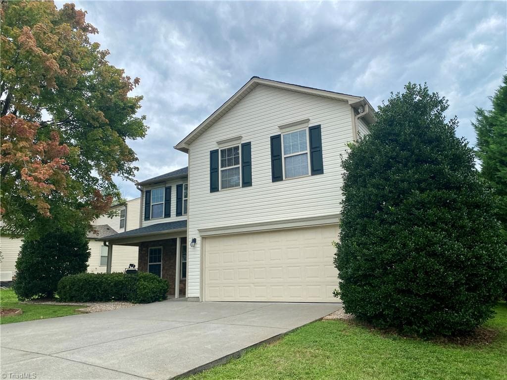 Stick/Site Built at 4556 Westhill Place, Kernersville NC 27284, photo 42 of 44