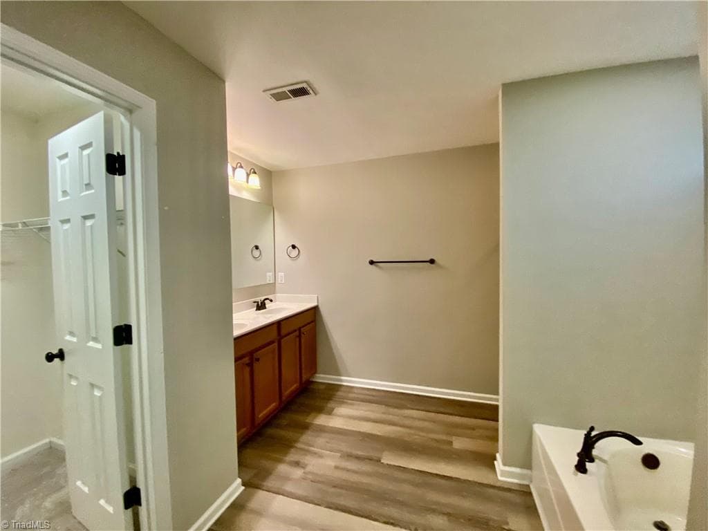 Stick/Site Built at 4556 Westhill Place, Kernersville NC 27284, photo 13 of 44