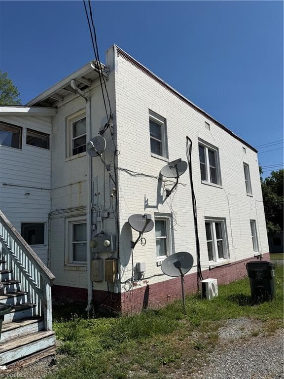 Quadruplex at 202 W Holt Street, Burlington NC 27217, Burlington, photo 53 of 58
