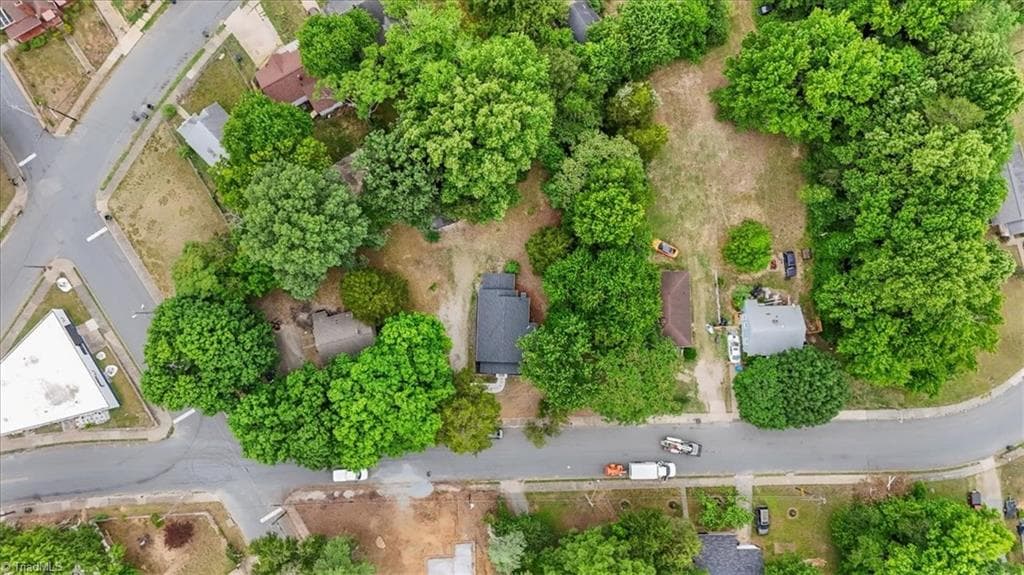 Stick/Site Built at 1752 Argonne Boulevard, Winston-Salem NC 27107, Winston-Salem, photo 28 of 29