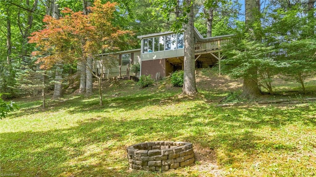 Manufactured Home at 351 Laurelwood Lane, Boone NC 28607, photo 2 of 35