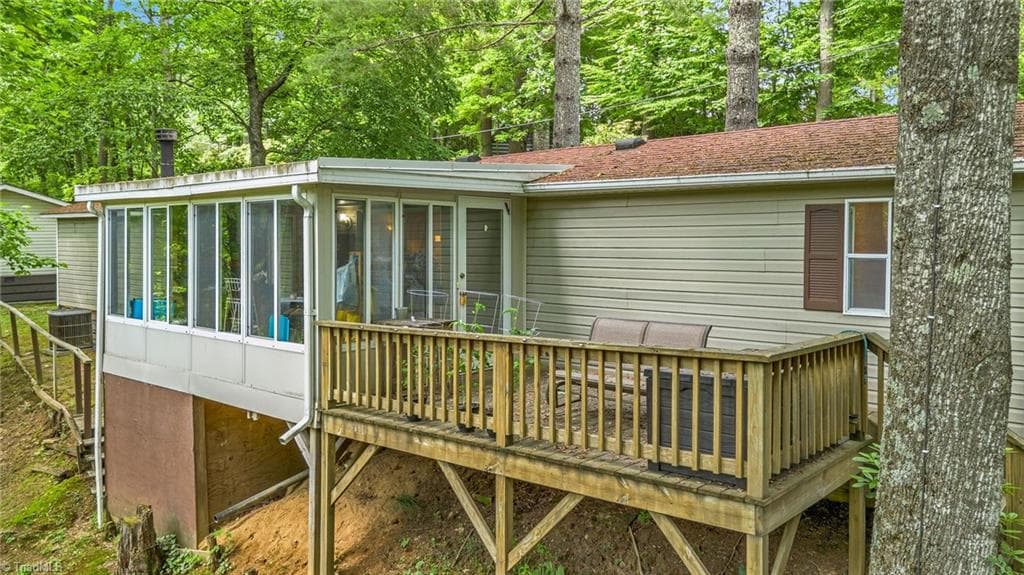 Manufactured Home at 351 Laurelwood Lane, Boone NC 28607, photo 3 of 35