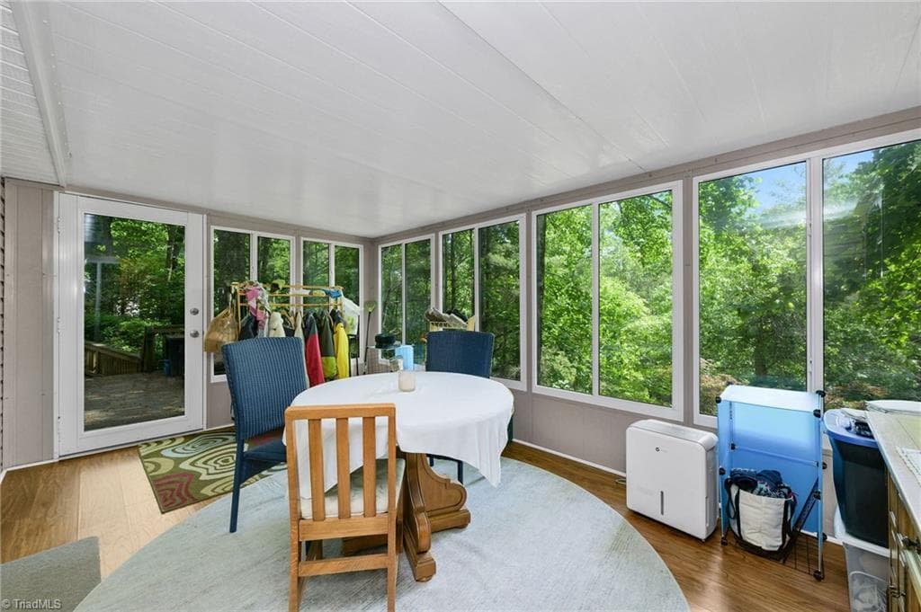 Manufactured Home at 351 Laurelwood Lane, Boone NC 28607, photo 19 of 35