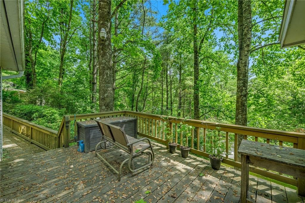 Manufactured Home at 351 Laurelwood Lane, Boone NC 28607, photo 29 of 35