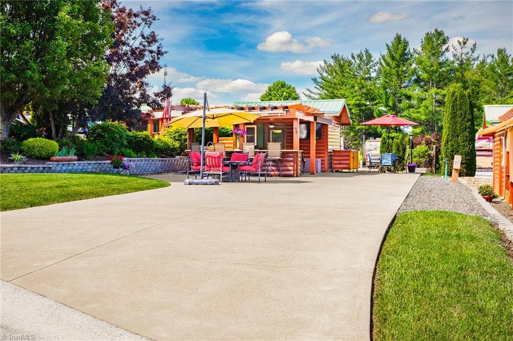 Resort at 2524 Edmonds # 55, Galax VA 24333, Galax, photo 11 of 19