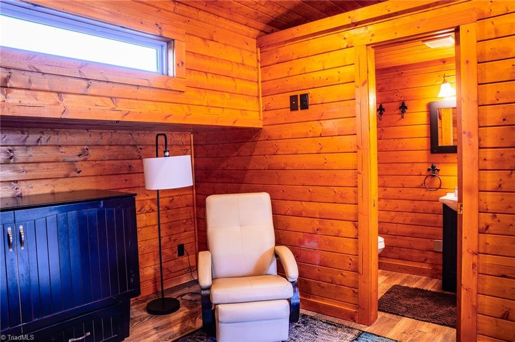 Resort at 2524 Edmonds # 55, Galax VA 24333, Galax, photo 8 of 19
