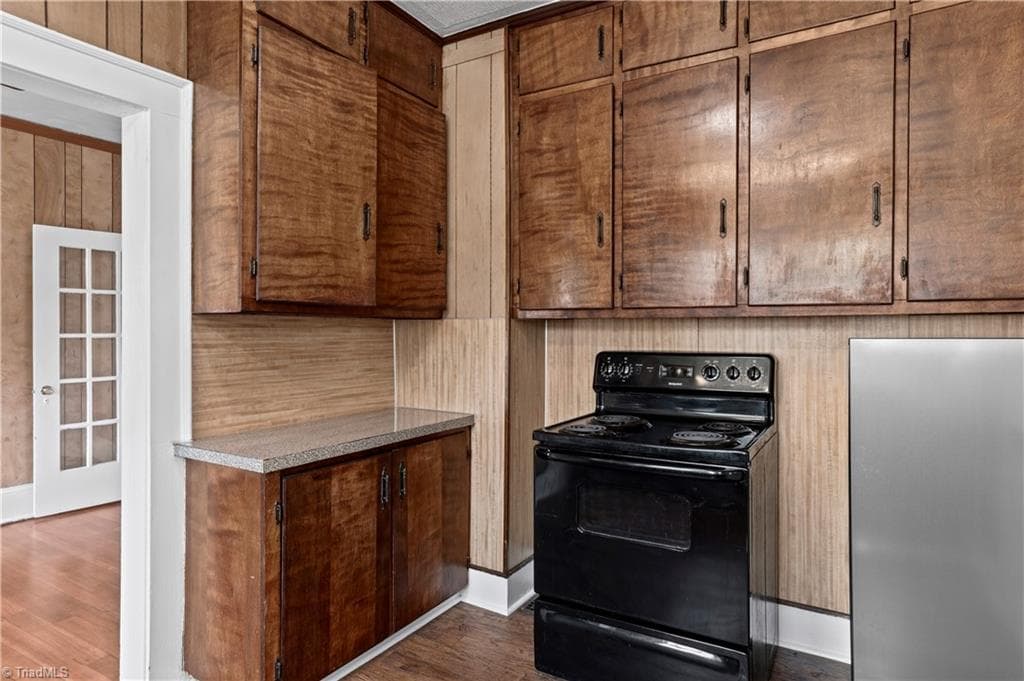Stick/Site Built at 2805 Bon Air Avenue, Winston-Salem NC 27105, Winston-Salem, photo 16 of 25
