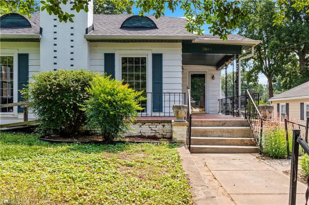 Stick/Site Built at 2805 Bon Air Avenue, Winston-Salem NC 27105, Winston-Salem, photo 3 of 25