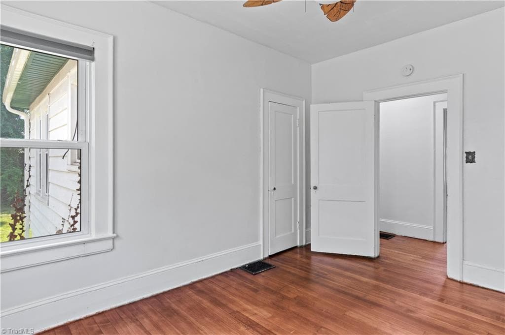 Stick/Site Built at 2805 Bon Air Avenue, Winston-Salem NC 27105, Winston-Salem, photo 18 of 25