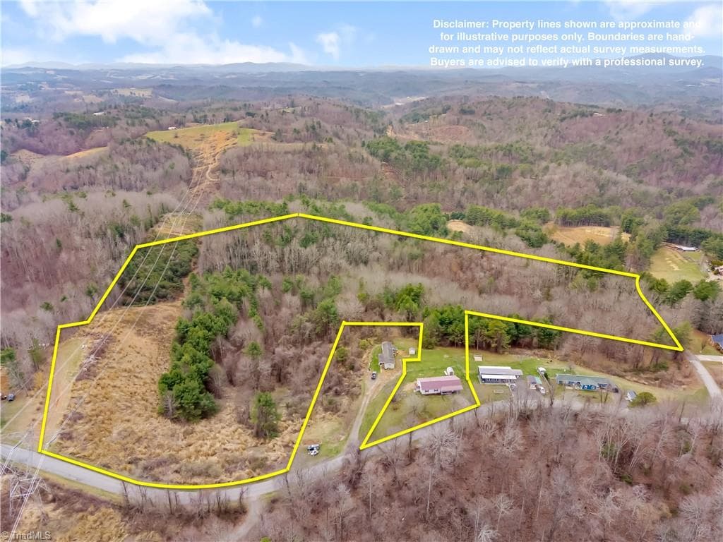 701 Lincoln Road, Galax VA 24333
