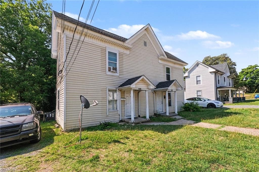 Duplex at 514-516 S Mebane Street, Burlington NC 27215, Burlington, photo 3 of 46