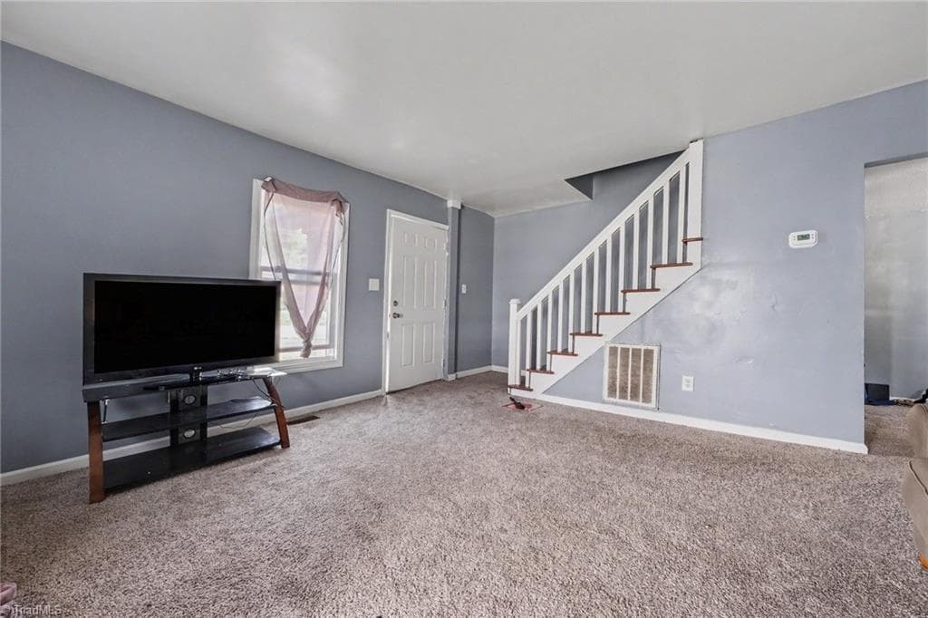 Duplex at 514-516 S Mebane Street, Burlington NC 27215, Burlington, photo 7 of 46