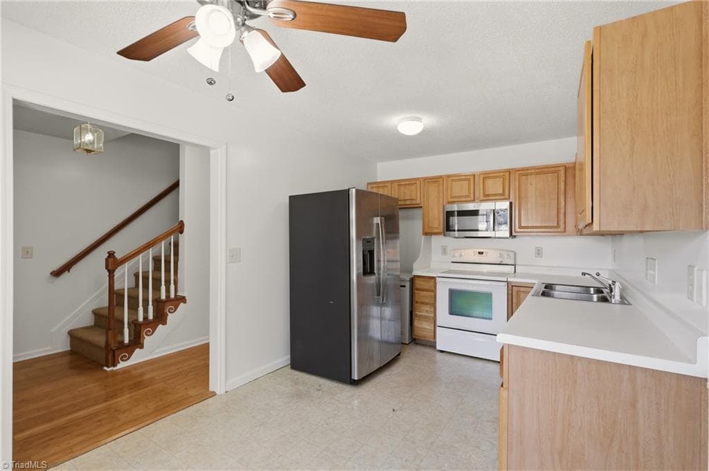 Stick/Site Built at 5808 Battery Drive # 42, Greensboro NC 27409, photo 11 of 34
