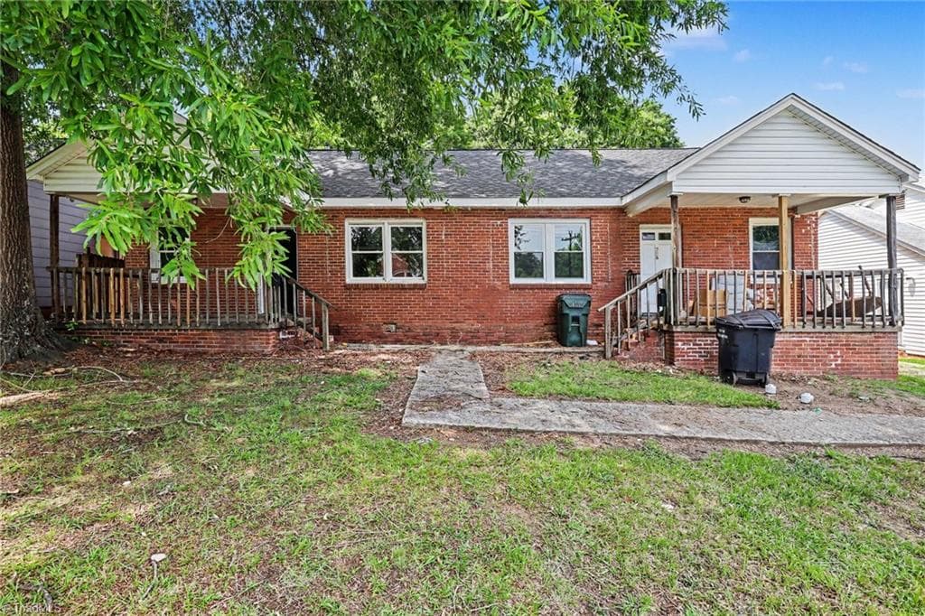 Duplex at 714-716 N Church Street, Burlington NC 27217, Burlington, photo 3 of 42