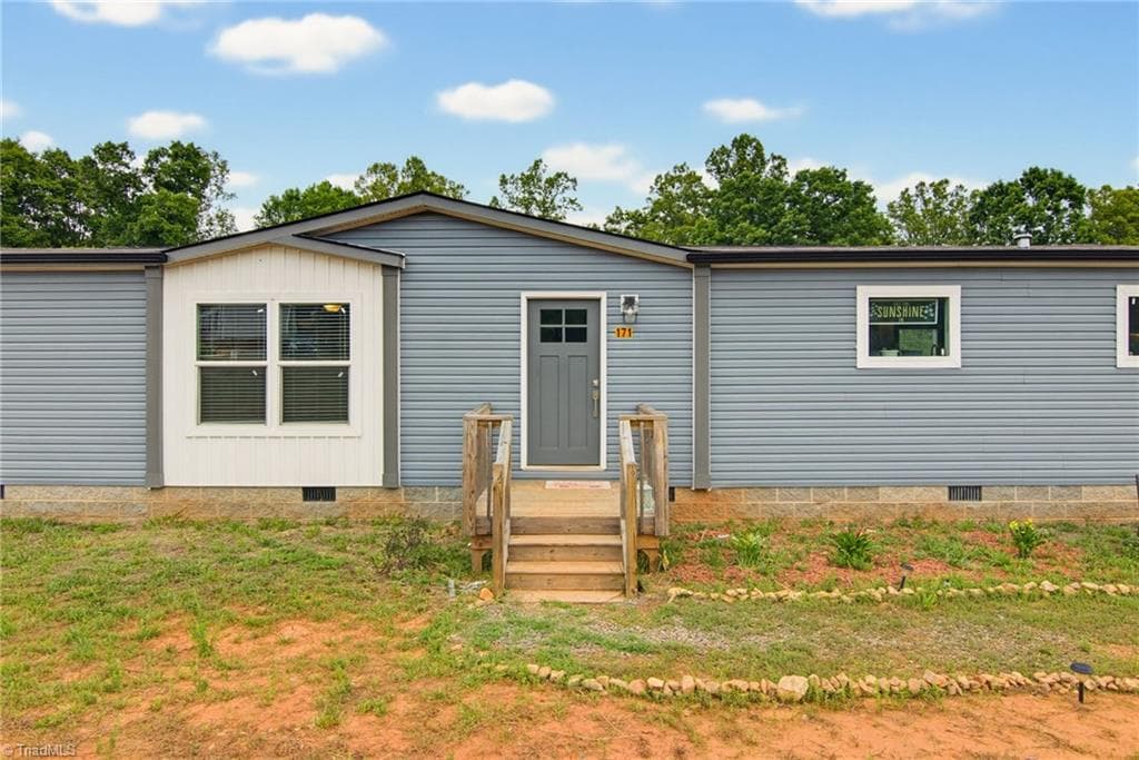 Manufactured Home at 171 Free Bird Lane, Madison NC 27025, Madison, photo 7 of 58