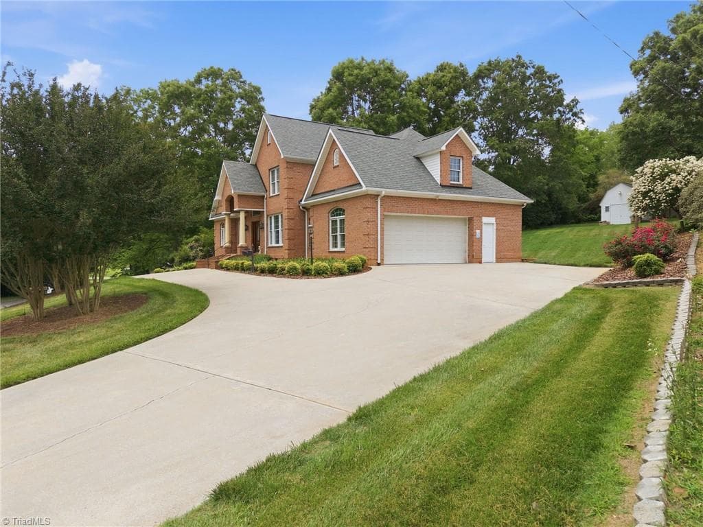 Stick/Site Built at 540 Hickory Drive, Salisbury NC 28144, Salisbury, photo 5 of 47