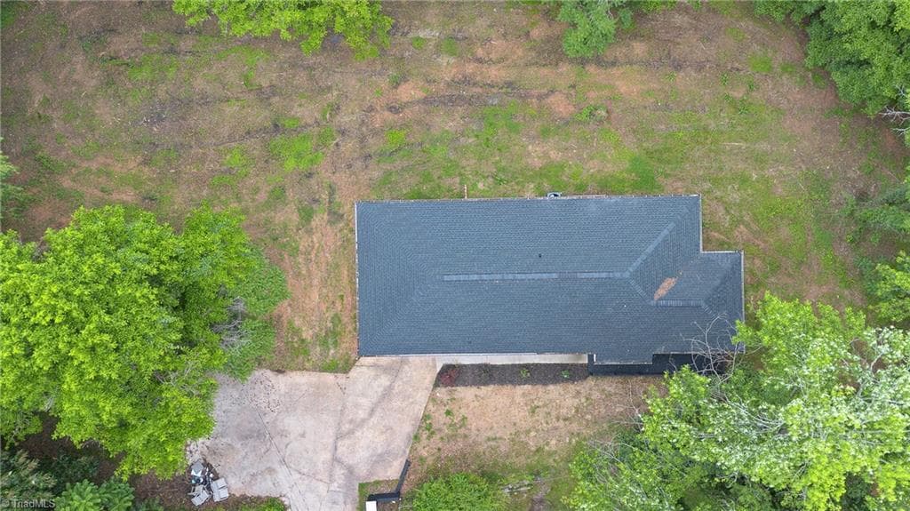 Stick/Site Built at 218 Palmer Street NW, Lenoir NC 28645, Lenoir, photo 3 of 18