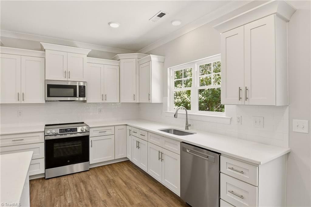 Stick/Site Built at 1950 Wild Rosewood Way, Winston-Salem NC 27103, Winston-Salem, photo 10 of 32