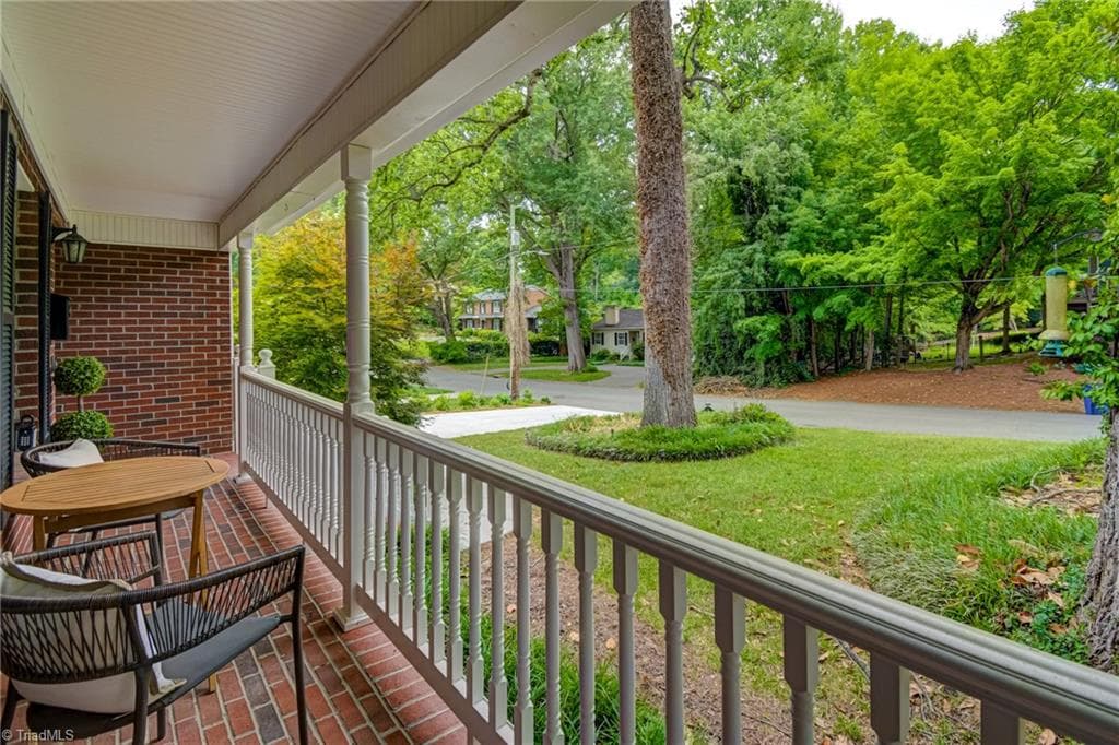 Stick/Site Built at 2832 Kensington Road, Winston-Salem NC 27106, Winston-Salem, photo 5 of 50