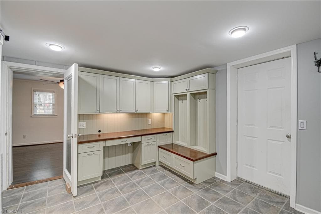 Stick/Site Built at 2832 Kensington Road, Winston-Salem NC 27106, Winston-Salem, photo 38 of 50