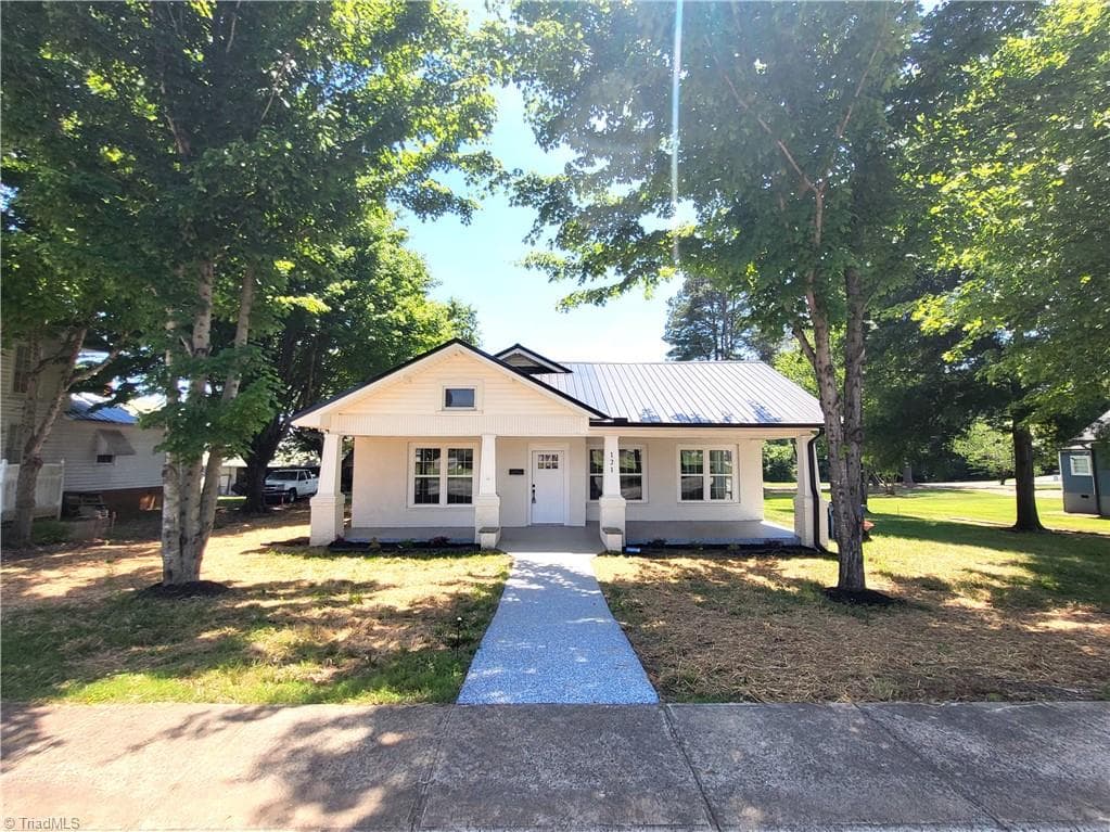 Stick/Site Built at 121 W Elm Street, Yadkinville NC 27055, photo 11 of 50