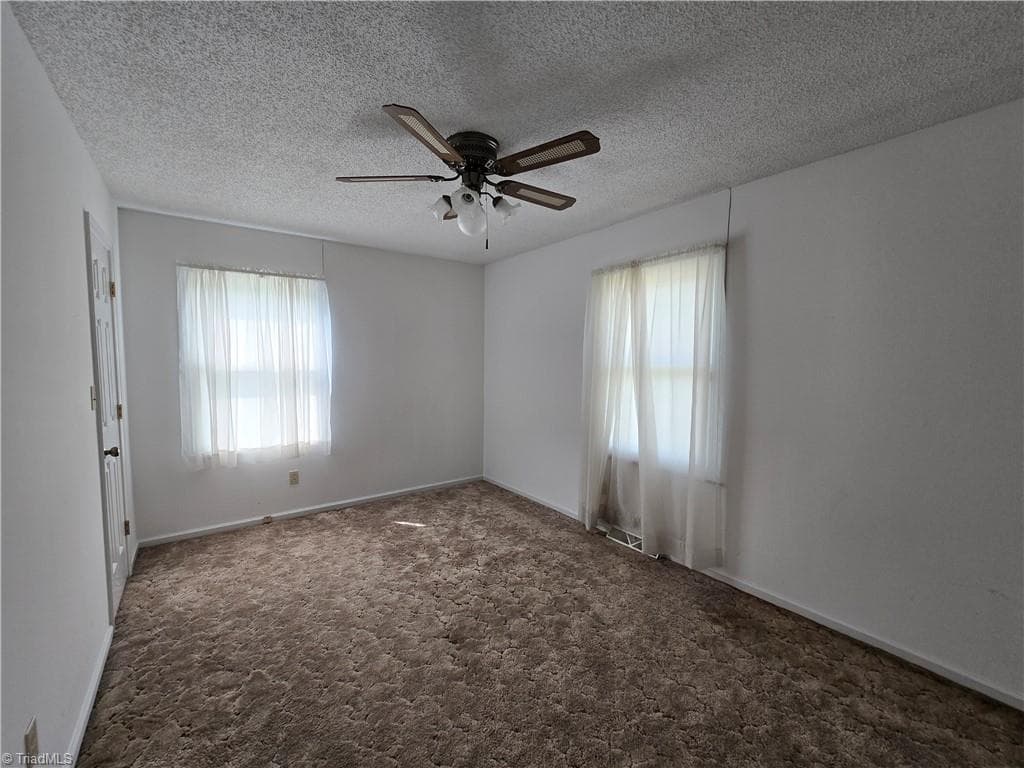 Stick/Site Built at 1301 W 5th Avenue, Lexington NC 27295, photo 9 of 10