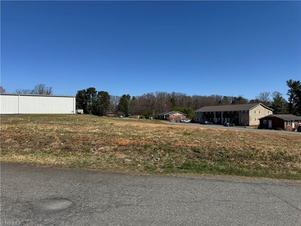 Investment at 0 Pineview Drive, King NC 27021, photo 2 of 4