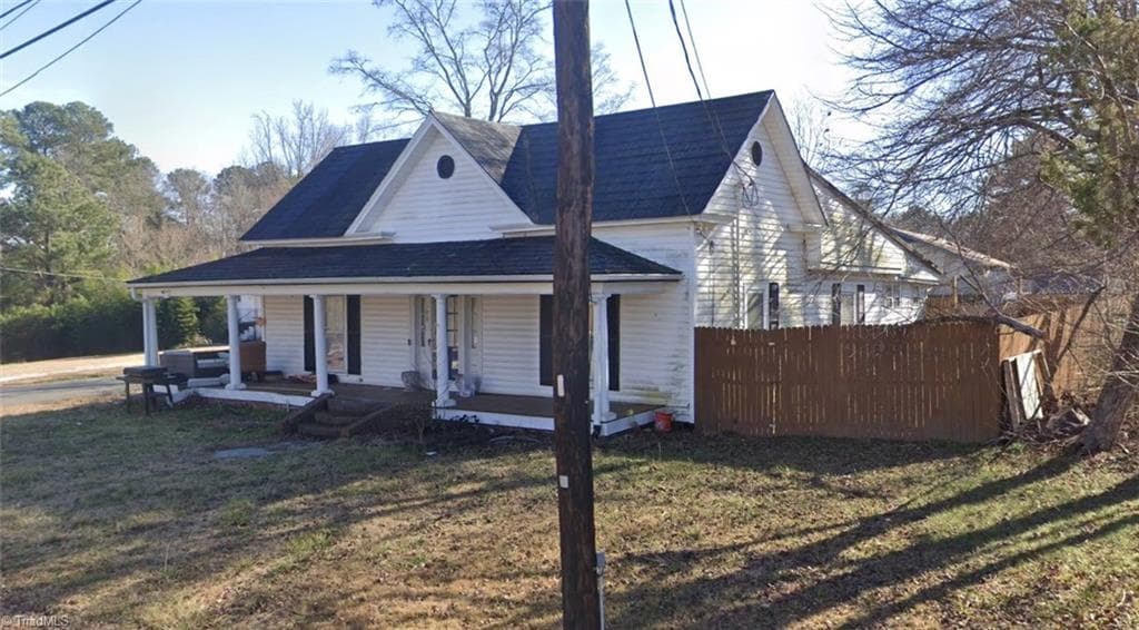 Stick/Site Built at 108 Park Avenue, Creedmoor NC 27522, photo 2 of 4