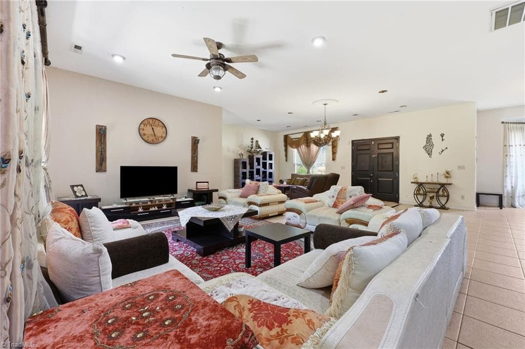 Stick/Site Built at 1803 Wilton Gate Drive, Charlotte NC 28262, photo 6 of 27