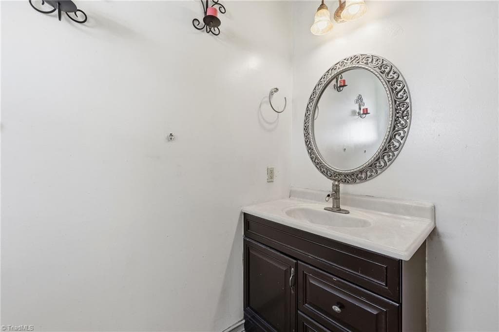 Stick/Site Built at 1803 Wilton Gate Drive, Charlotte NC 28262, photo 20 of 27