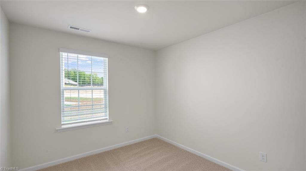 Stick/Site Built at 302 Balsam Fir Court, Thomasville NC 27360, photo 7 of 26