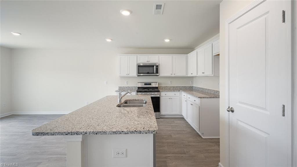 Stick/Site Built at 302 Balsam Fir Court, Thomasville NC 27360, photo 9 of 26
