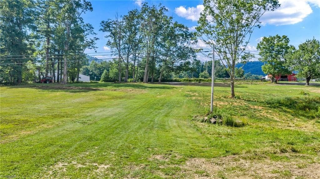 Unimproved Land at 3630 US Highway 221 N, Jefferson NC 28640, photo 17 of 29