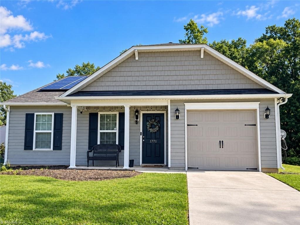 1771 Longshadow Drive, Burlington NC 27217