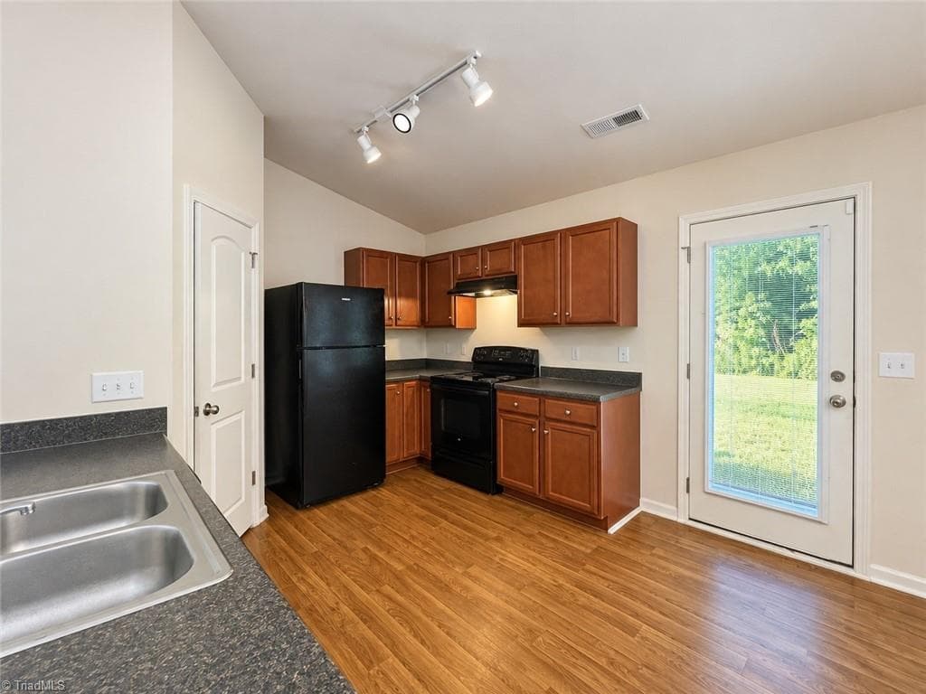 Stick/Site Built at 1771 Longshadow Drive, Burlington NC 27217, Burlington, photo 10 of 28