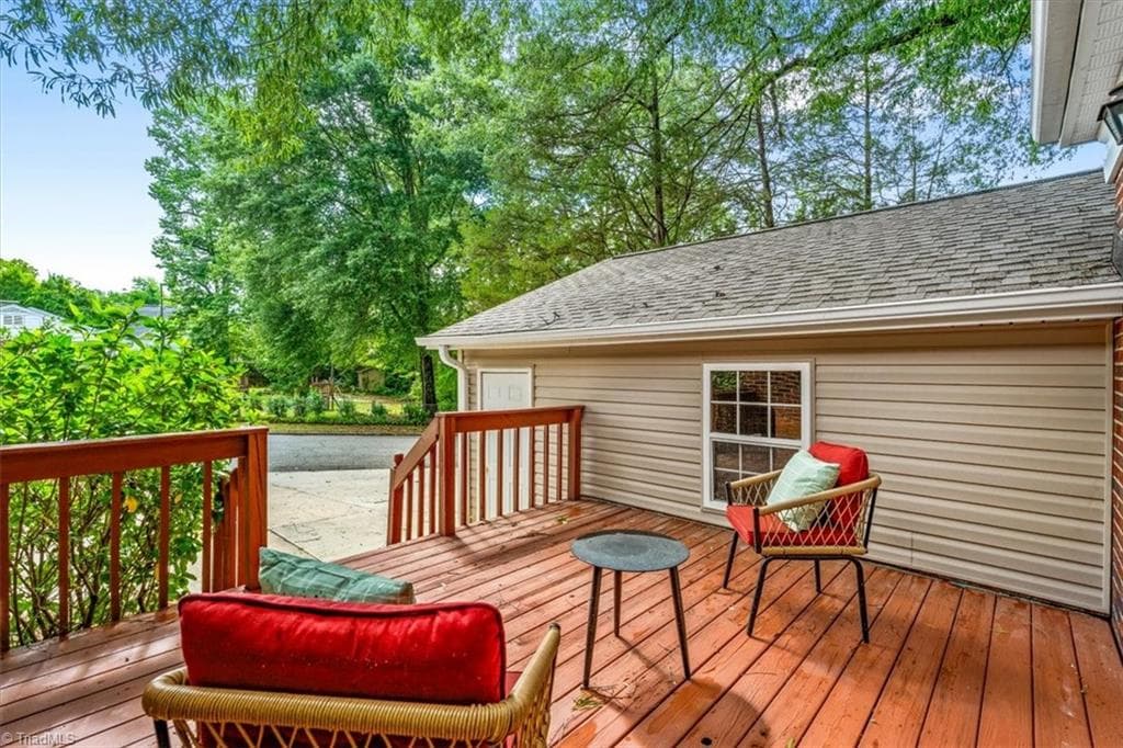 Stick/Site Built at 618 W Cornwallis Drive, Greensboro NC 27408, photo 24 of 41