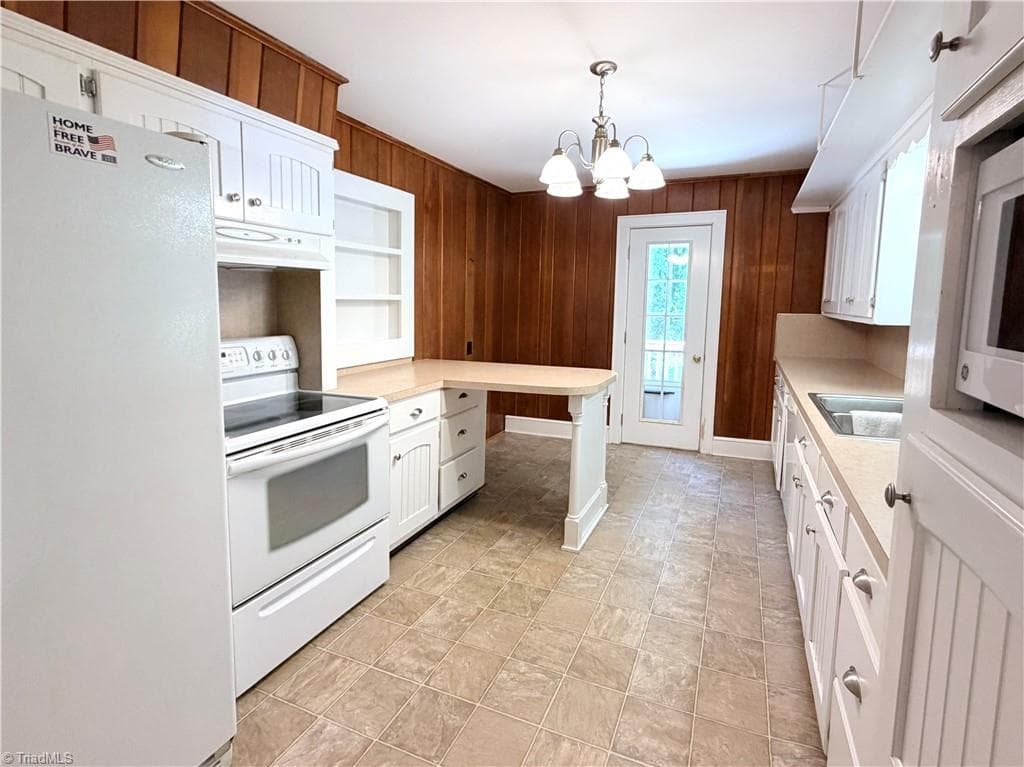 Stick/Site Built at 176 W Robin Road, Elkin NC 28621, Elkin, photo 25 of 52