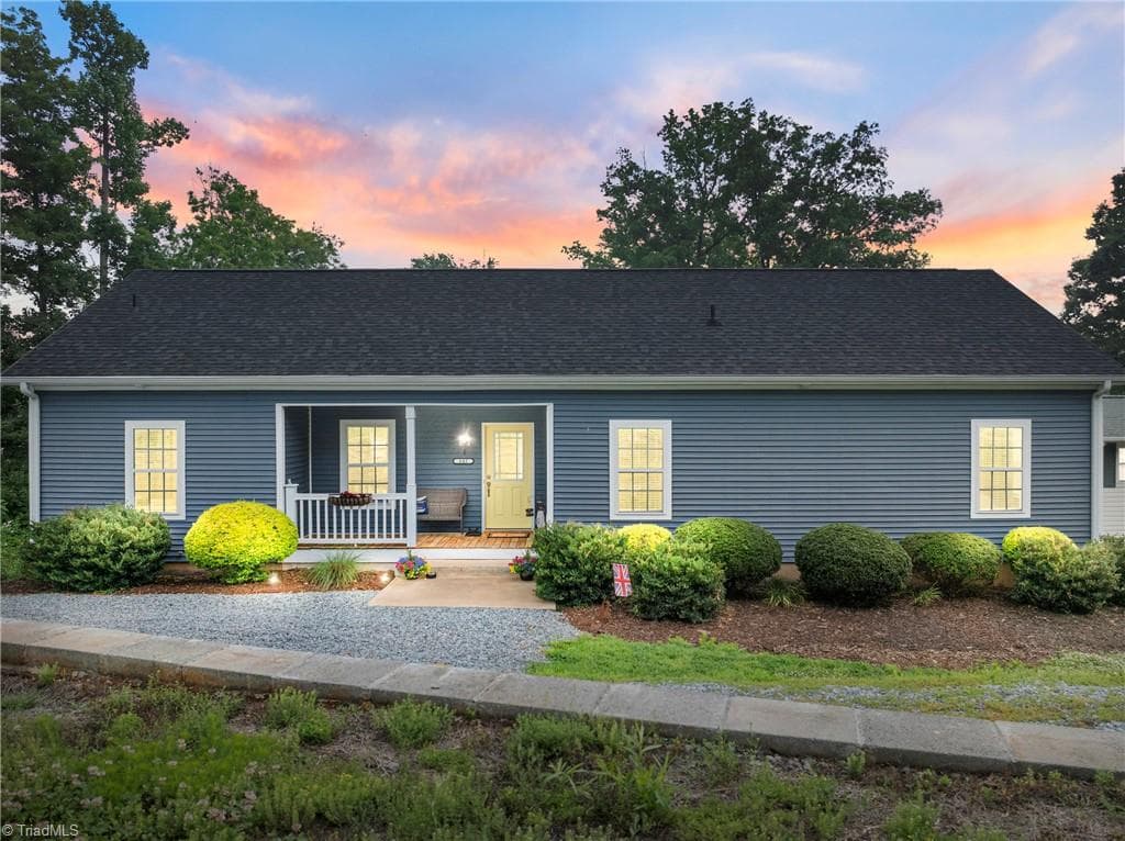 Modular at 645 Riverside Drive, Lexington NC 27292, photo 6 of 47