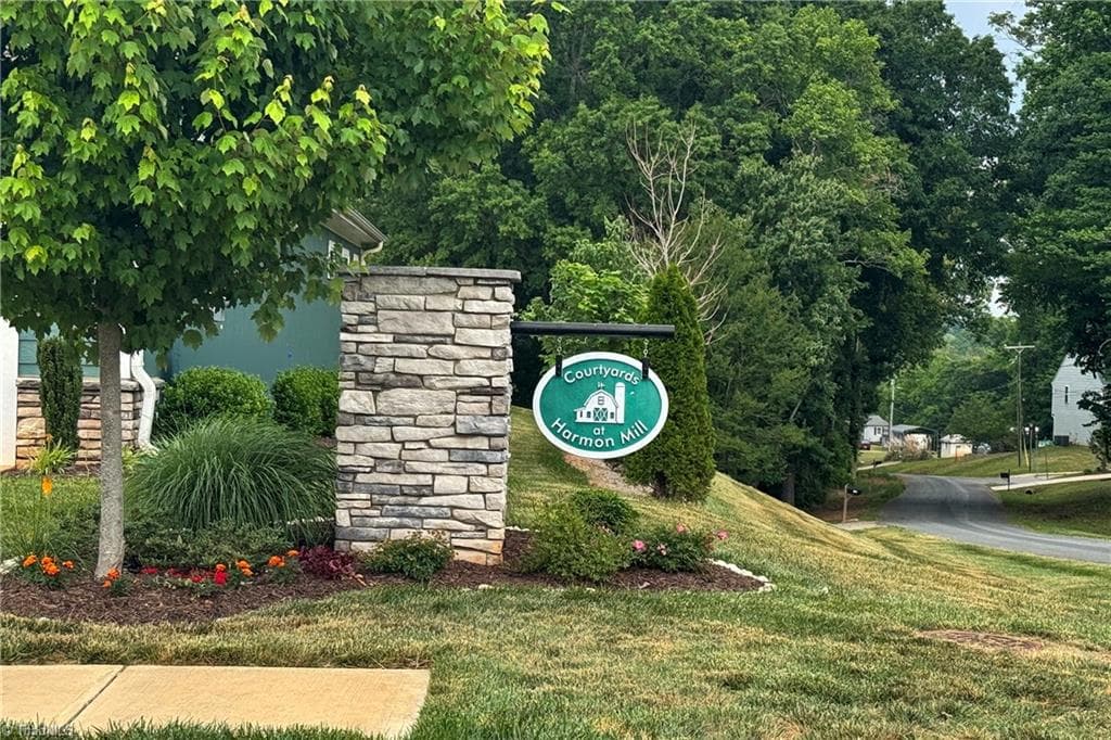 Stick/Site Built at 570 Tarrant Crossing, Kernersville NC 27284, photo 32 of 32