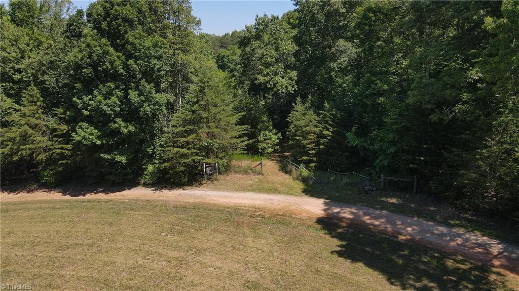 Remarks at 7767 Pearman Quarry Road, Kernersville NC 27284, photo 6 of 27