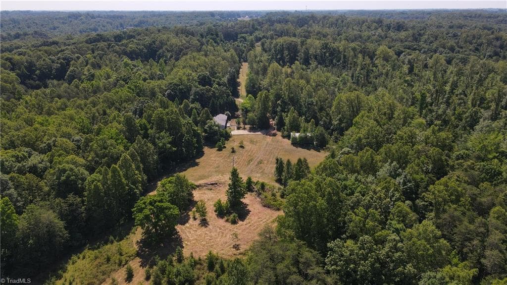 Remarks at 7767 Pearman Quarry Road, Kernersville NC 27284, photo 22 of 27