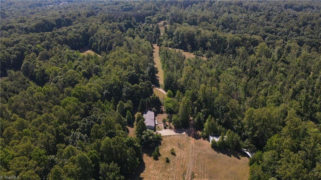 Remarks at 7767 Pearman Quarry Road, Kernersville NC 27284, photo 15 of 27