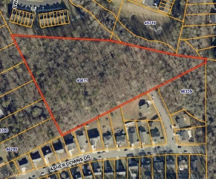 3810 YY Yanceyville Street, Greensboro NC 27410