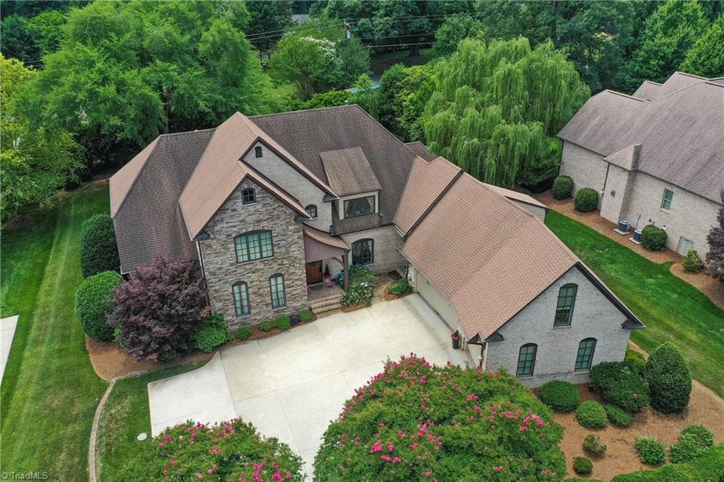 310 James Way, Bermuda Run NC 27006